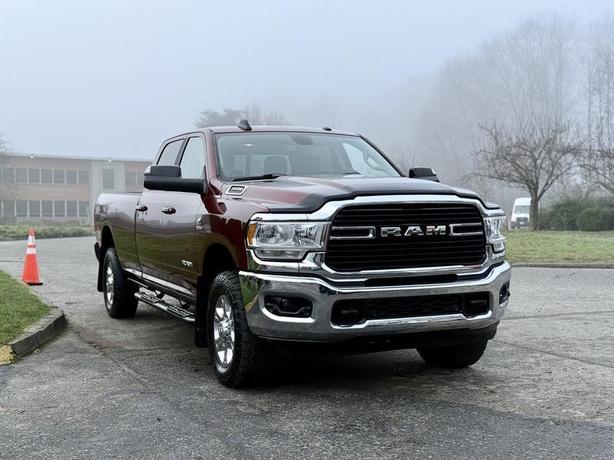 2019 RAM 3500 Big Horn 4x4 Cummins Diesel Crew Cab with 8-Foot Bed image 2