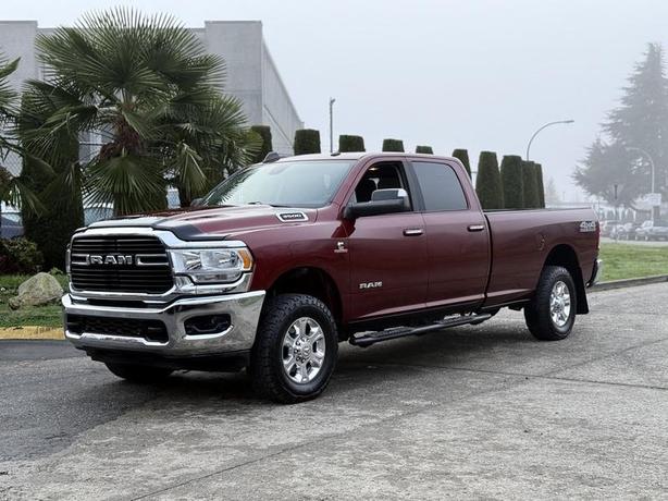 2019 RAM 3500 Big Horn 4x4 Cummins Diesel Crew Cab with 8-Foot Bed image 5