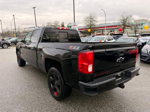 2017 Chevrolet Silverado 1500 image 8