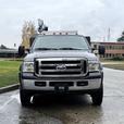 2006 Ford F-450 SD SuperCab 4x4 DRW XLT Service Truck with Auto Crane thumbnail image 3
