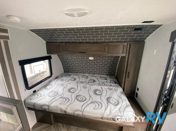 Used 2022 Forest River RV Salem TRAILER image 6