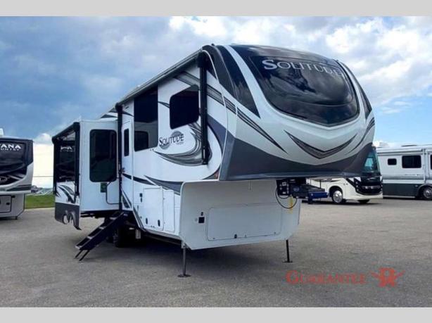 Used 2022 Grand Design Solitude 280RK image 1