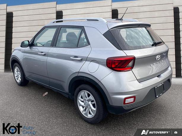 2023 Hyundai Venue Preferred BLUETOOTH APPLE CARPLAY! BACKUP CAMERA! image 4