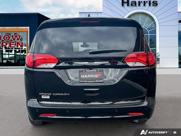 2024 Chrysler Grand Caravan SXT | Heated Seats! image 5