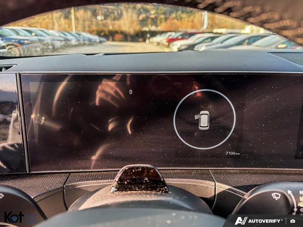 2025 Hyundai Santa Fe Ultimate Calligraphy LIKE NEW! FULL LOAD! LOW KMS! image 8