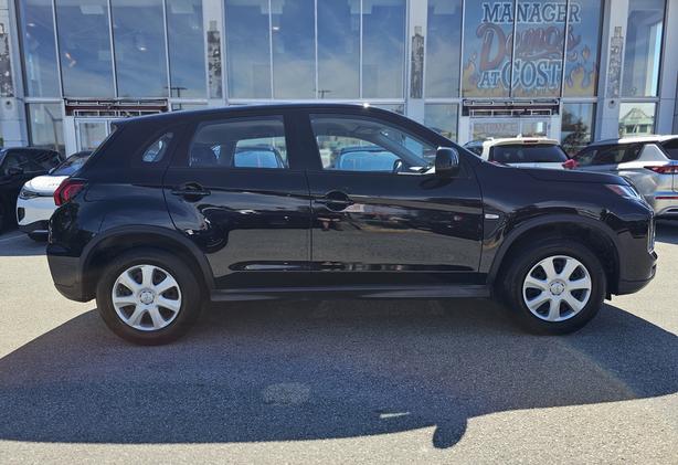 2024 Mitsubishi RVR ES AWC - Heated Seats, Apple Carplay/Android Auto image 4