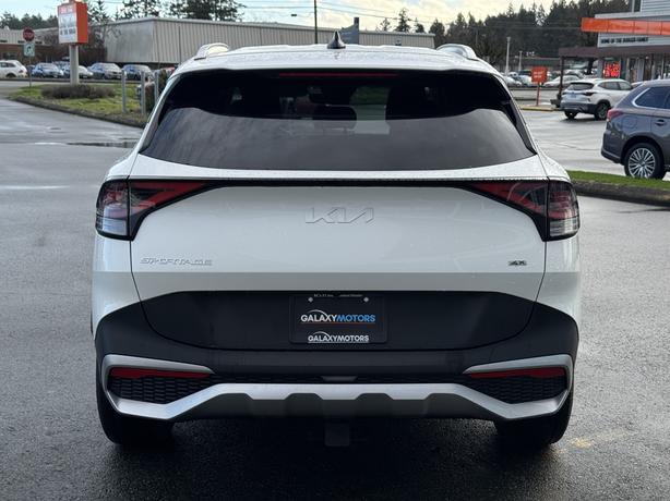 2024 Kia Sportage LX AWD- No Accidents, BC Local & Low Kilometers image 6