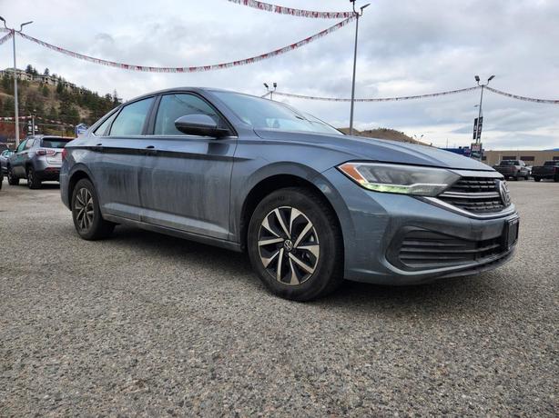 2022 Volkswagen Jetta Trendline | Apple CarPlay & Android Auto | Bluetooth | Hea image 2