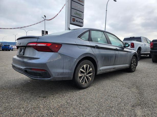 2022 Volkswagen Jetta Trendline | Apple CarPlay & Android Auto | Bluetooth | Hea image 3
