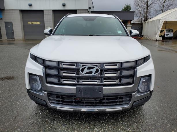 2025 Hyundai Santa Cruz Preferred AWD - No Accidents, Low Kms image 3