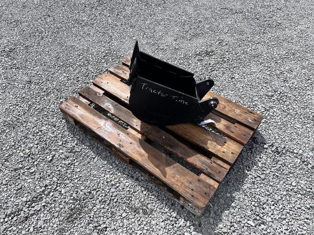 2019 Mahindra 2 Tooth 2638 Backhoe Bucket image 2