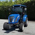 2018 New Holland Boomer 45 Farm Tractor 4WD Diesel thumbnail image 3