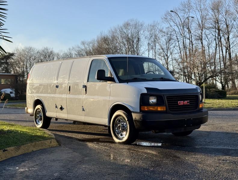 2013 GMC Savana G2500 Extended Pressure Washing Cargo Van display photo