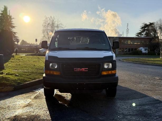 2013 GMC Savana G2500 Extended Pressure Washing Cargo Van image 3