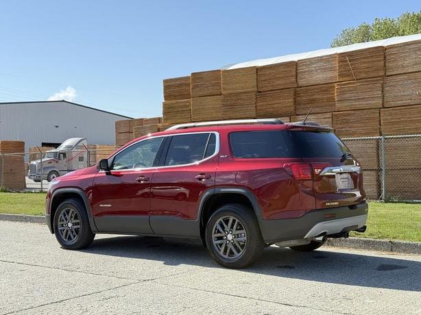 2018 GMC Acadia SLT AWD 7-Passenger image 4