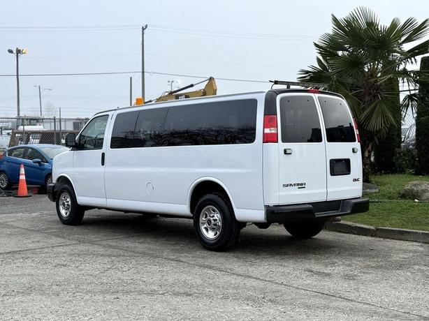 2015 GMC Savana LS 3500 Extended 8-Passenger Van – 6.0L V8, RWD image 7