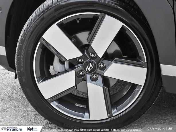 2025 Hyundai Santa Fe Luxury ADAPTIVE CRUISE! PARKING SENSORS! LANE KEEP ASSIST! image 7