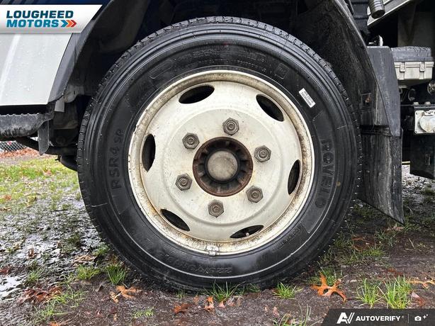 2023 Isuzu NRR image 6