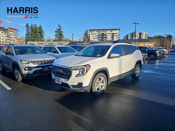 2024 GMC Terrain AWD 4dr SLE | Back-Up Camera | No Reported Accidents! image 1