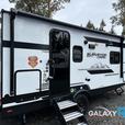 Used 2024 Forest River RV Surveyor Legend 19BHLE thumbnail image 4