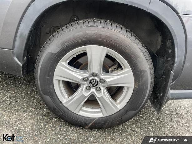 2024 Toyota Highlander LE AWD FULLY INSPECTED! 41,715 KMS! TOYOTA AUDIO SYSTEM W image 6