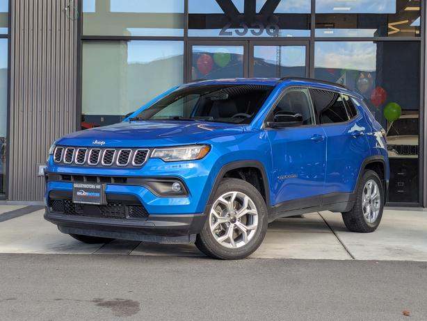 2025 Jeep Compass North - 4x4, Heated Seats, Phone Projection image 1