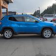 2025 Jeep Compass North - 4x4, Heated Seats, Phone Projection thumbnail image 5