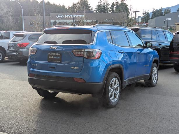 2025 Jeep Compass North - 4x4, Heated Seats, Phone Projection image 6