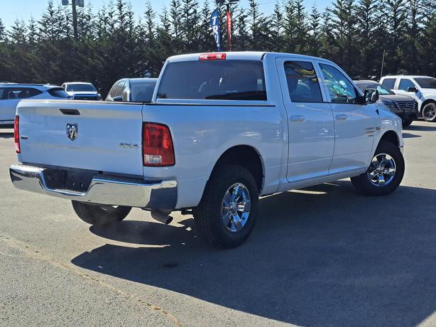 2022 Ram 1500 Classic - 4WD, Heated Seats, Heated Wheel image 6