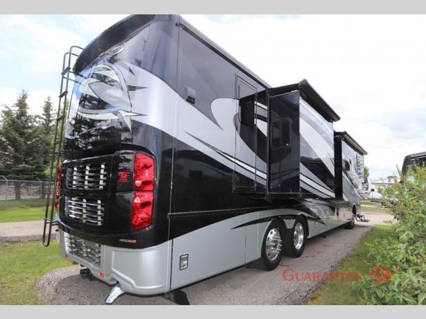 Used 2017 Newmar Ventana 4037 image 6