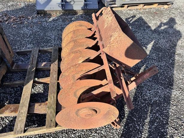 1990 Mid-West Equipment One-Way Plough image 2