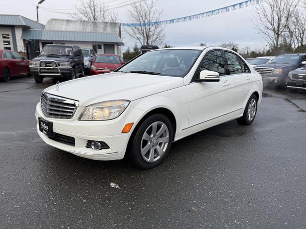2010 Mercedes-Benz C-Class image 3