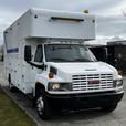 2006 GMC C5000 Topkick Service Truck thumbnail image 3
