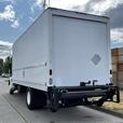 2006 Hino 268 24 Foot Cube Van Power Tailgate Hydraulic Brakes Diesel thumbnail image 8
