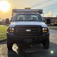 2006 Ford F-550 Regular Cab 2WD 9-Foot Dump Truck thumbnail image 3