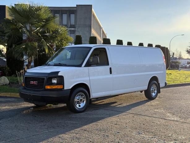 2013 GMC Savana G2500 Carpet Cleaning Machine Cargo Van image 5