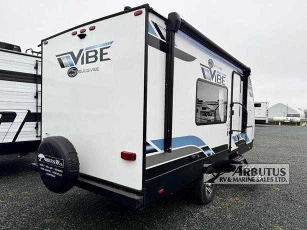 Used 2023 Forest River RV Vibe 16RB image 6