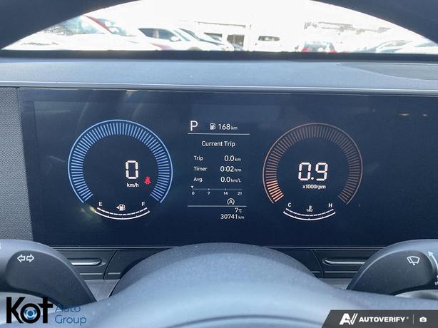 2024 Hyundai Kona Essential BACKUP CAMERA! BLUETOOTH! image 6