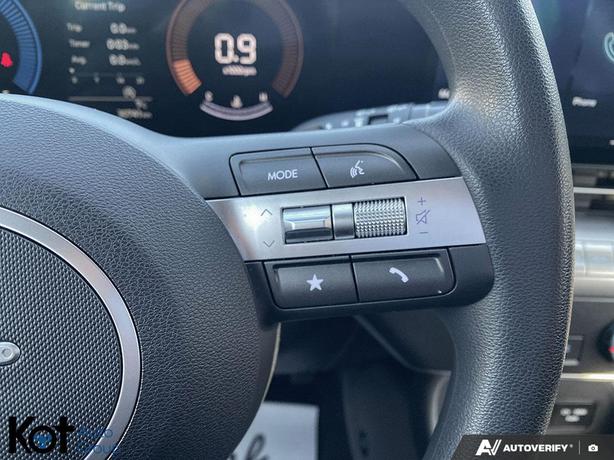 2024 Hyundai Kona Essential BACKUP CAMERA! BLUETOOTH! image 7
