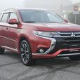 2018 Mitsubishi Outlander PHEV thumbnail image 3