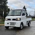 2009 Nissan Clipper 4x4 JDM Kei Truck 660cc Manual Hi/Lo thumbnail image 4