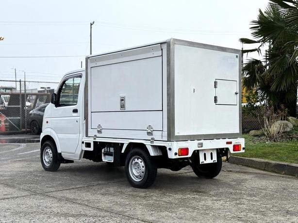 2009 Suzuki Carry 4x4 ThermoKing Reefer Kei Truck – Manual, 660cc image 7