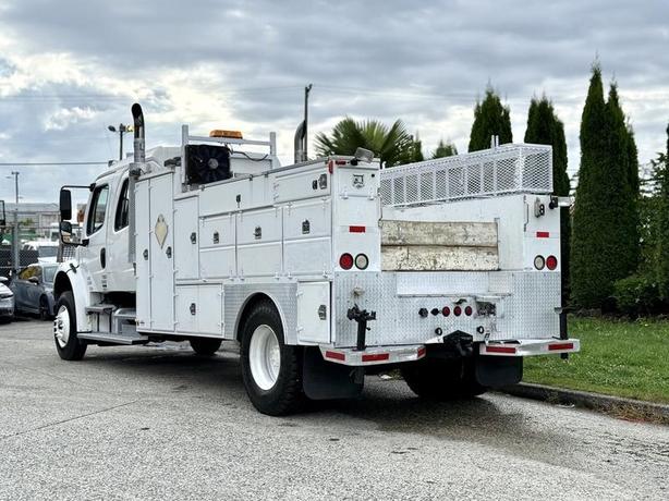 2005 Freightliner M2 106 Service Truck Diesel with Air Brakes image 8