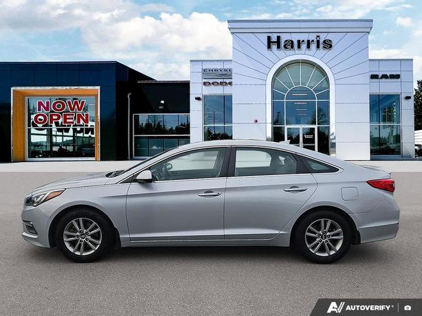 2015 Hyundai Sonata 2.4L GL image 3