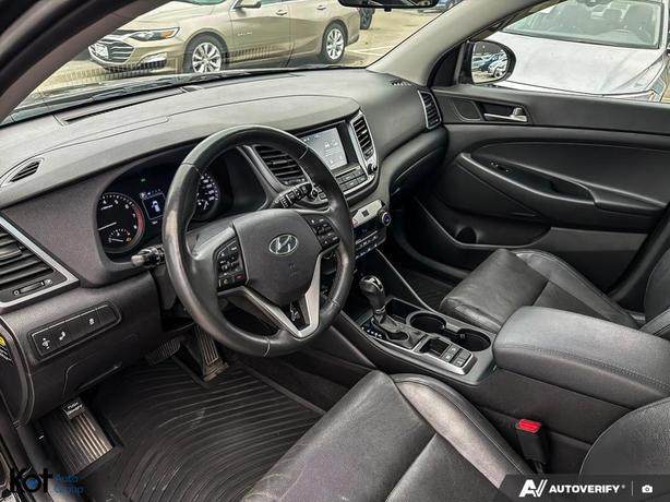 2018 Hyundai Tucson SE ONE OWNER! LOW KMS! LEATHER! SUNROOF! HEATED SEATS / STEE image 6