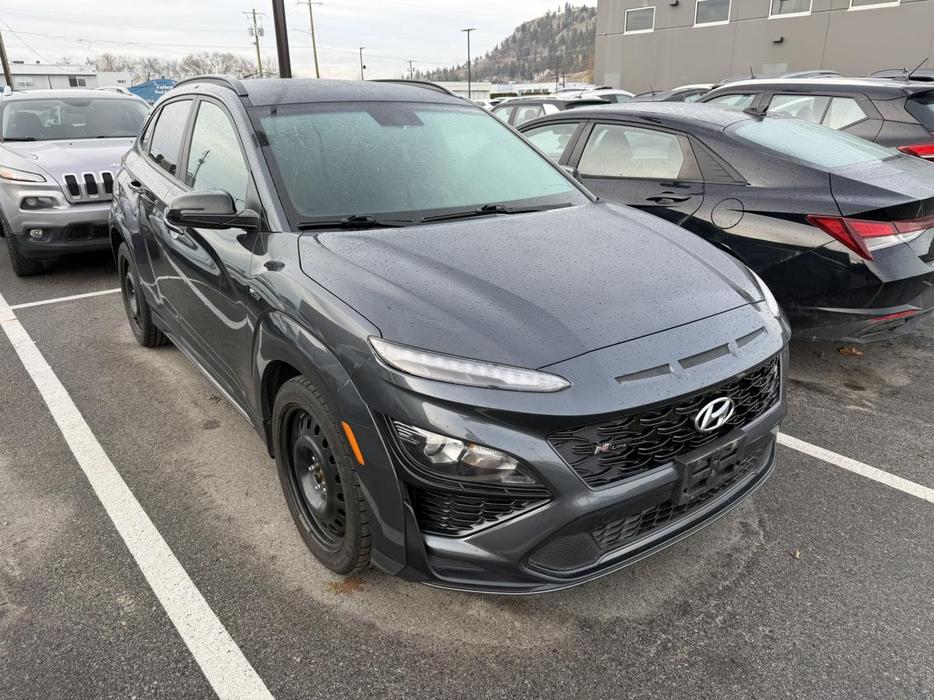 2022 Hyundai Kona Le N Line SPORTS SEATS/HEATED! WIRELESS CHARGING! ANDROID AUTO display photo