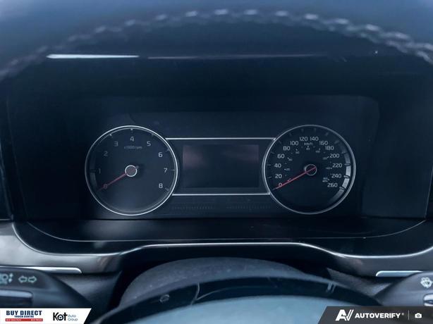 2023 Kia Sorento LX AUTO, KEYLESS ENTRY, BACK UP CAMERA, BLUETOOTH, AWD, WHEEL C image 8