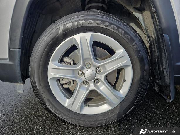 2024 Jeep Compass Sport 4x4 | Heated Seats! image 6