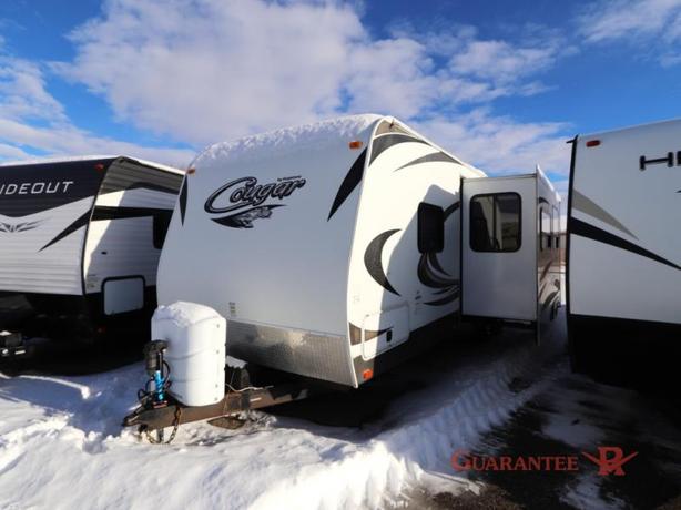 Used 2014 Keystone RV Cougar 28BHS image 3