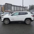 2025 Jeep Compass North | Remote Start | Heated Seats! thumbnail image 3